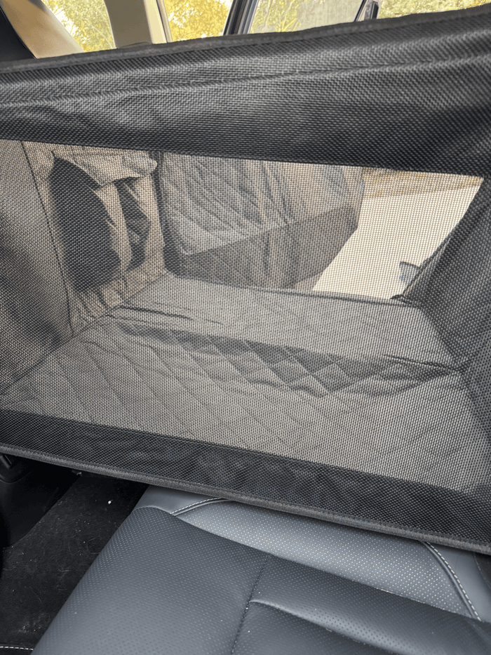 Buddy & Joy materials detail showing baby-safe interior lining